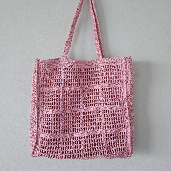 ๐TORY BURCH Pink Crochet ELLA Tote Bag logo authentic ๐๐๐ - Picture 2 of 7